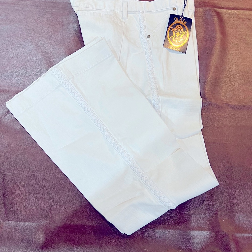 Women jeans